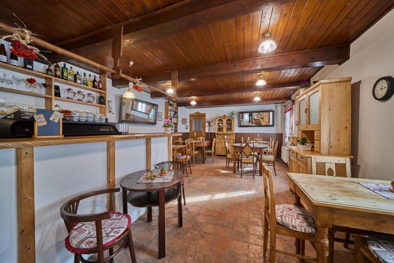 Pod Svatou Annou - Penzion A Rizkovna Horni Marsov Bagian luar foto